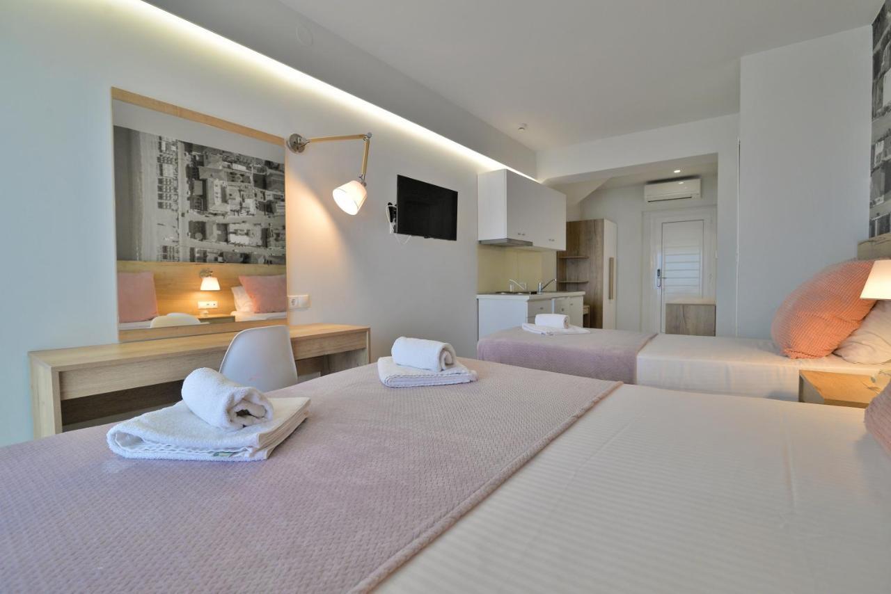 Nefeli Aparthotel